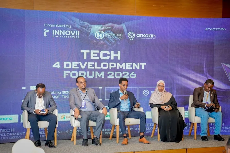 Innovii — Tech 4 Development Forum photography by Hilaac